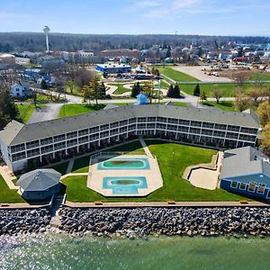 Bayshore Resort At Put-In-Bay